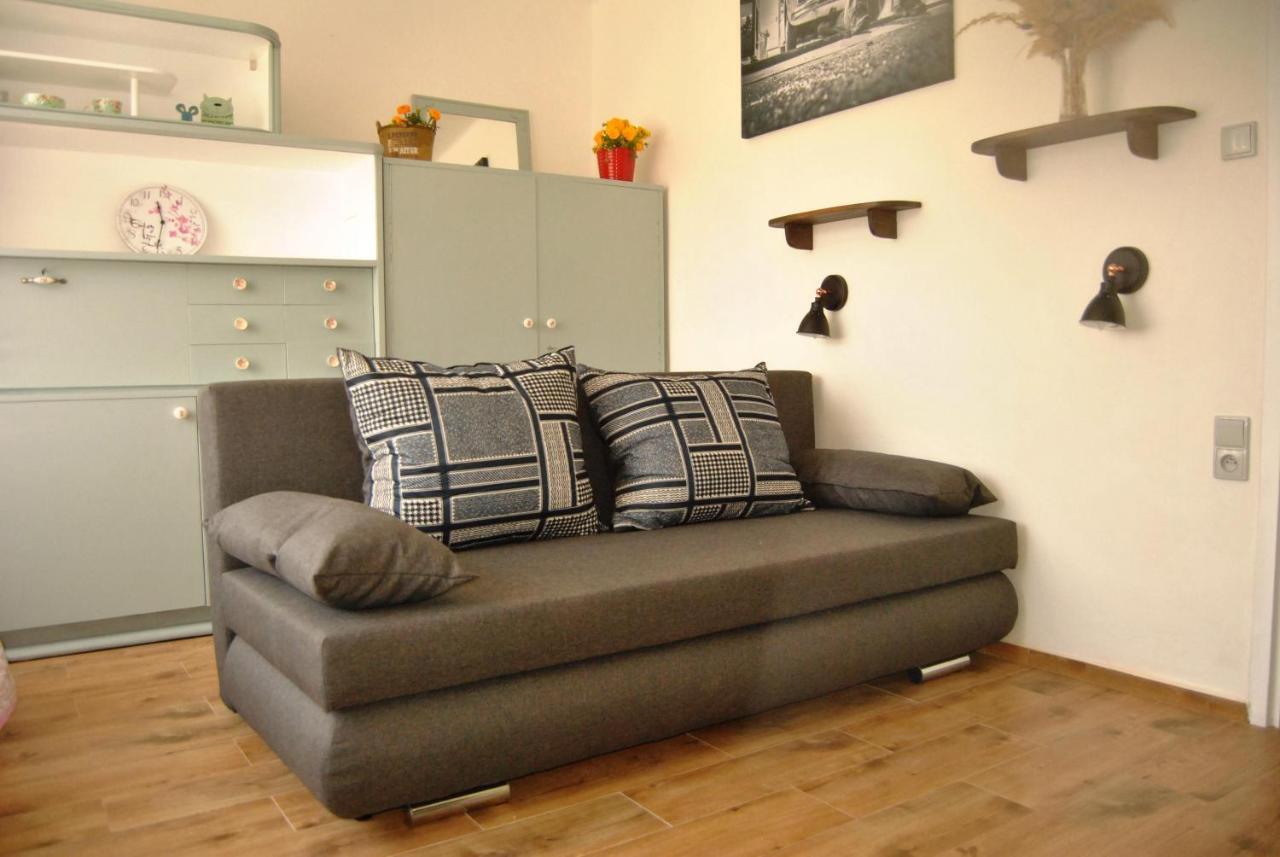 Apartment Ohrazenice 103